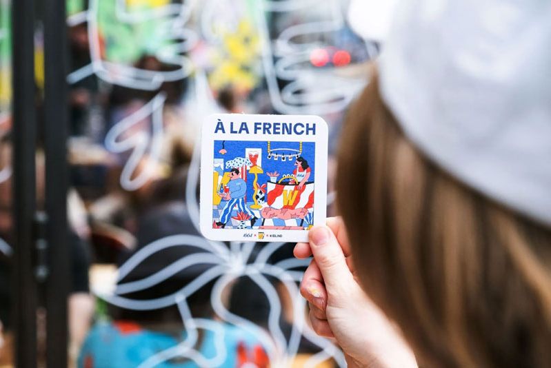 1664-x-Wanted-Cafe_photo-holding-coaster