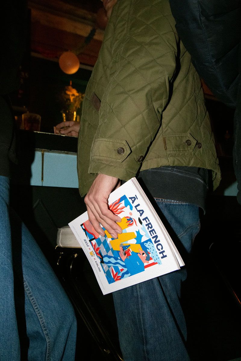 1664-x-Wanted-Cafe_photo_magazine